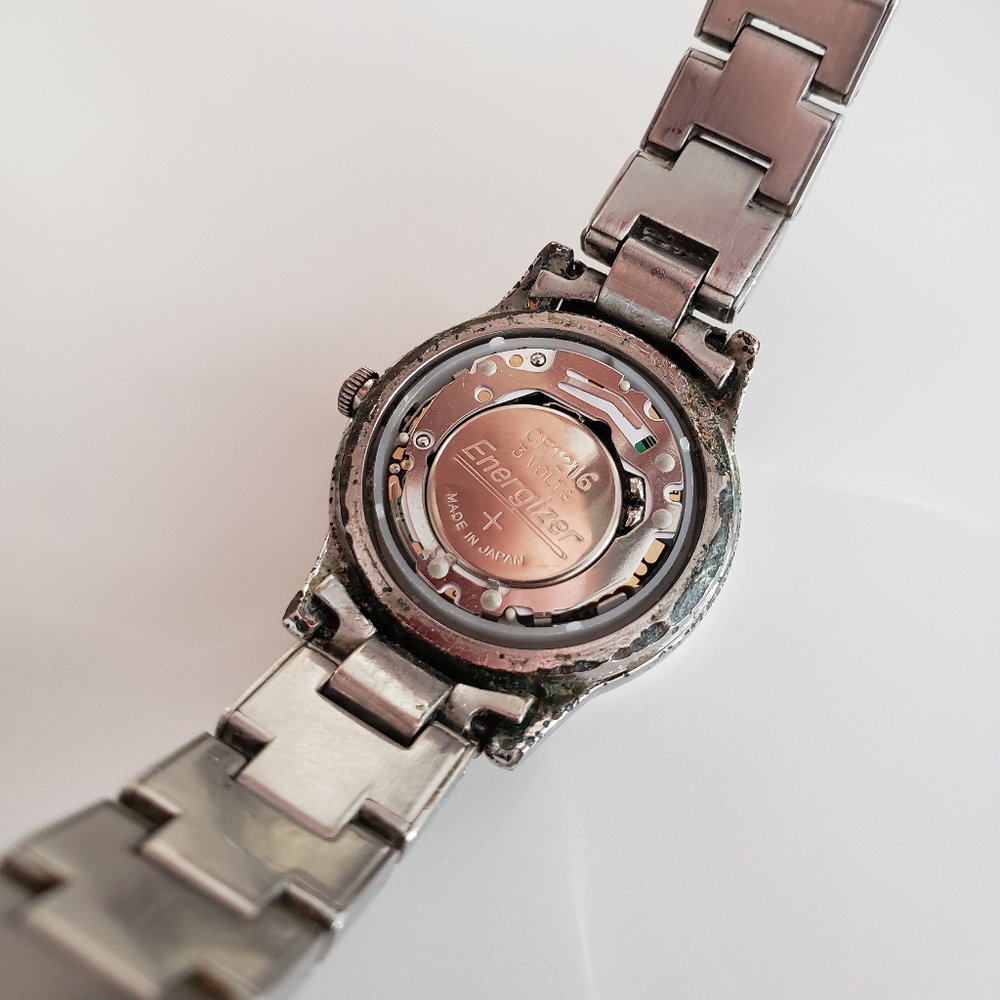 Vintage Timex Indiglo Watch Large Band Womens WR 50M - Picture 3 of 5